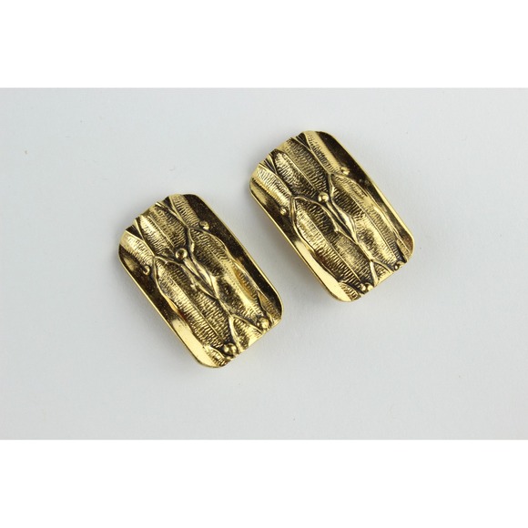 Jewelry - Vintage Gold Tone Brutalist Rectangular Shield Clip On Earrings Textured Matte